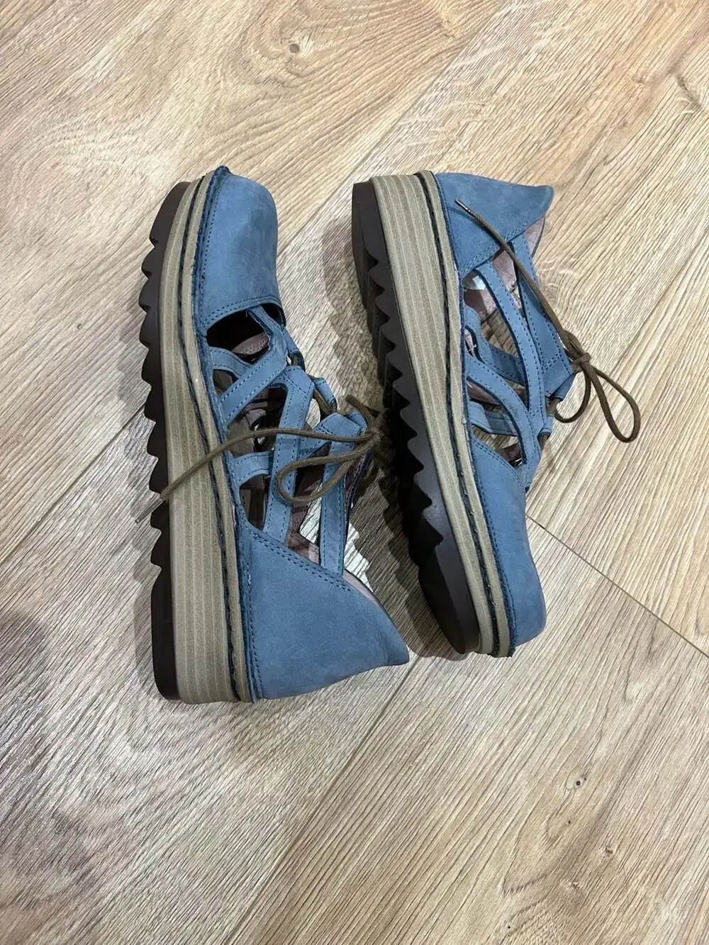 Naot Calathea Ghillie Blue Nubuck Lace Up Leather Covered Toe Shoes Size 37